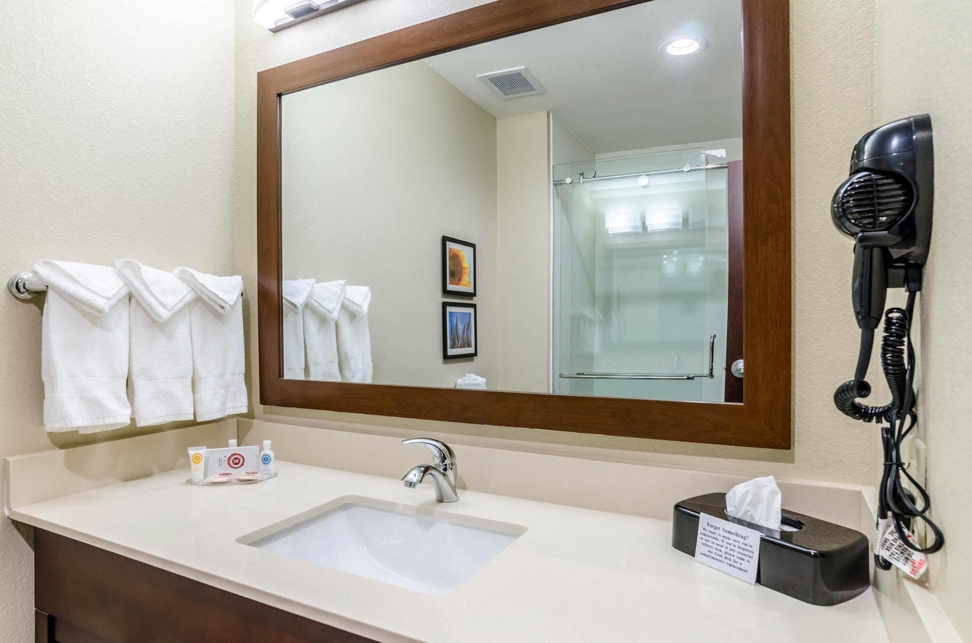 Comfort Inn & Suites Augusta Dış mekan fotoğraf